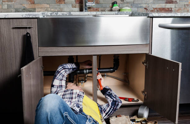 Best Clogged Drain Plumber  in Bucyrus, OH